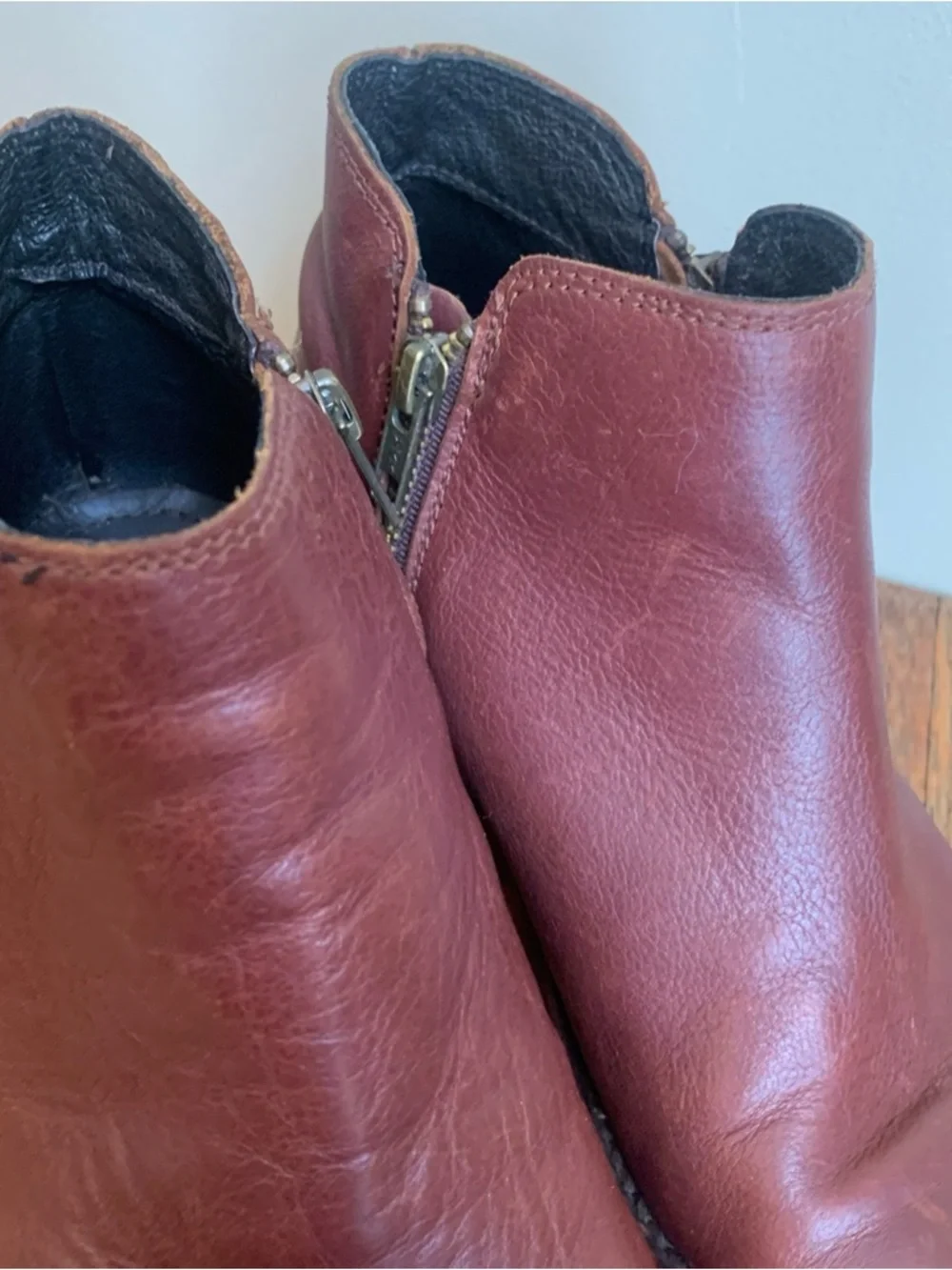 Liberty Black Womens 9 Brown Leather Western Booties Side Zip Ankle Cowboy Boot
